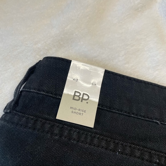 BP Fray Hem Denim Shorts Mid-Rise - Picture 5 of 10